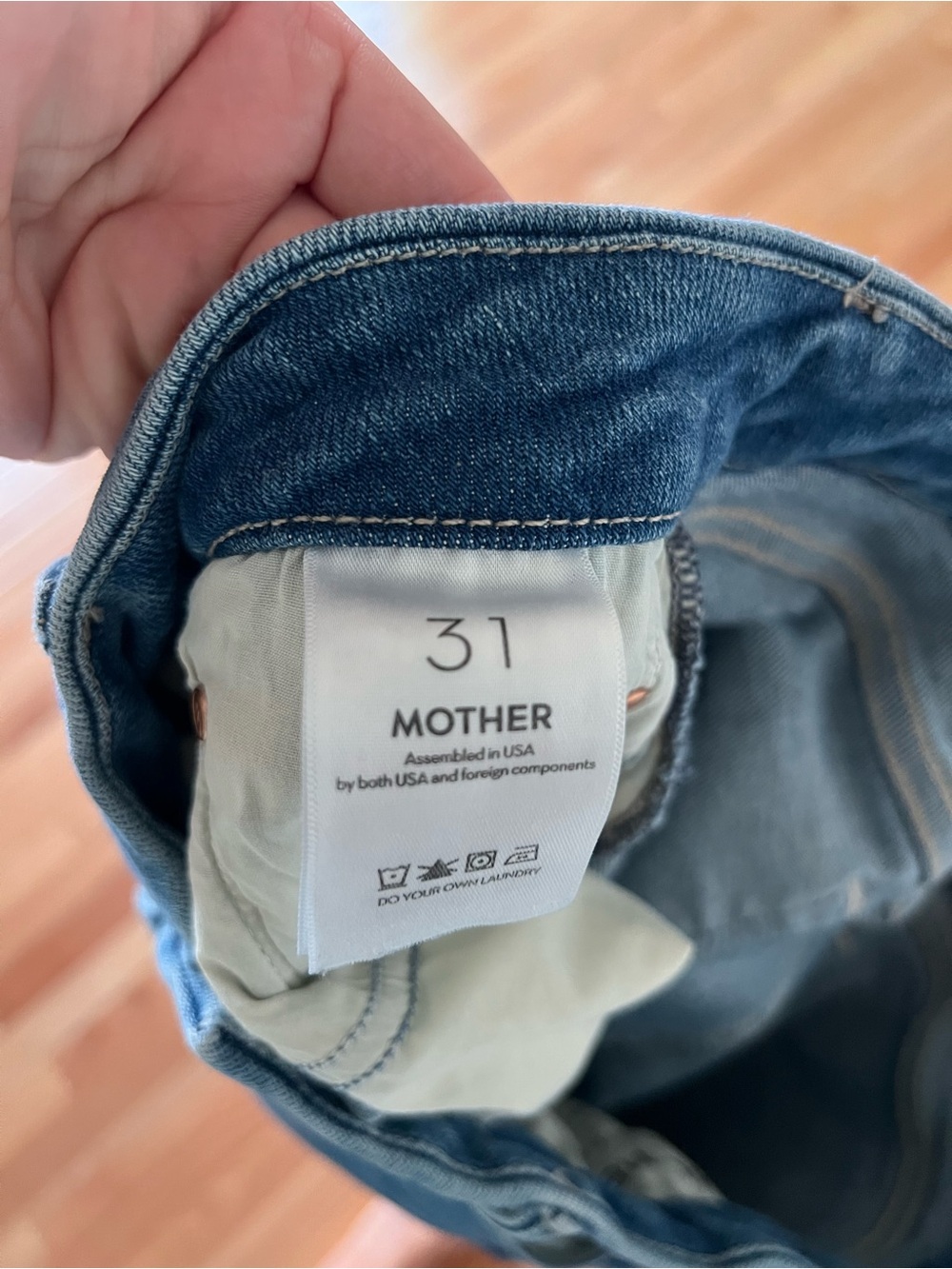 MOTHER The Roller High Rise Wide Leg Jeans Raw Hem Size 31 Riding the Cliffside - Picture 9 of 10